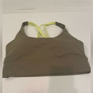 Lululemon sports bra size 8